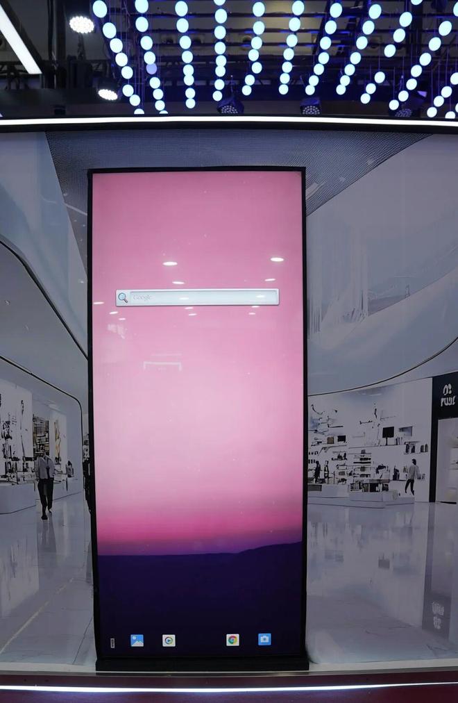 D、217寸4K一体机等亮相广交会九游会惠科携116寸Mini LE(图4)